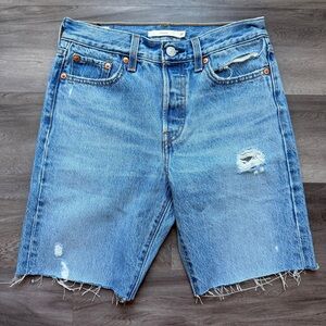 Levi’s WEDGIE denim shorts